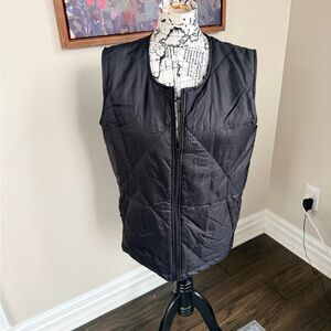 Socialite Black Quilted Vest - S/M